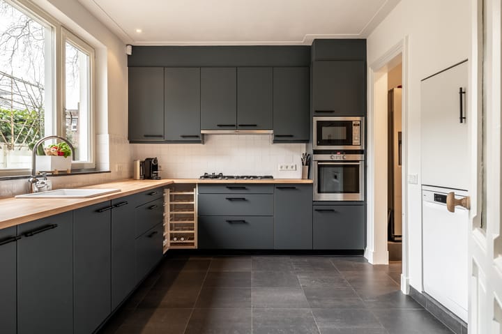 Foto 21 van Meerten Verhoffstraat 5