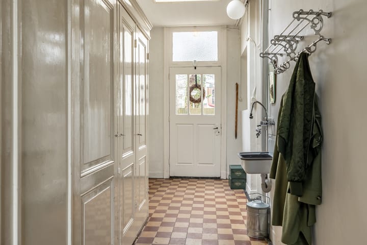 Foto 43 van Meerten Verhoffstraat 5