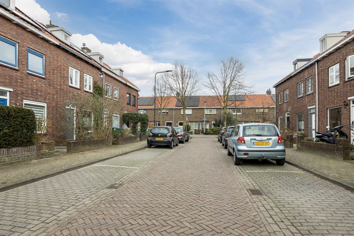 Bekijk foto 32 van Patrijsstraat 9