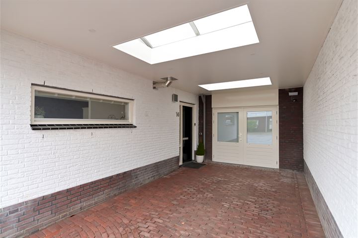 Bekijk foto 33 van Nazarethstraat 14