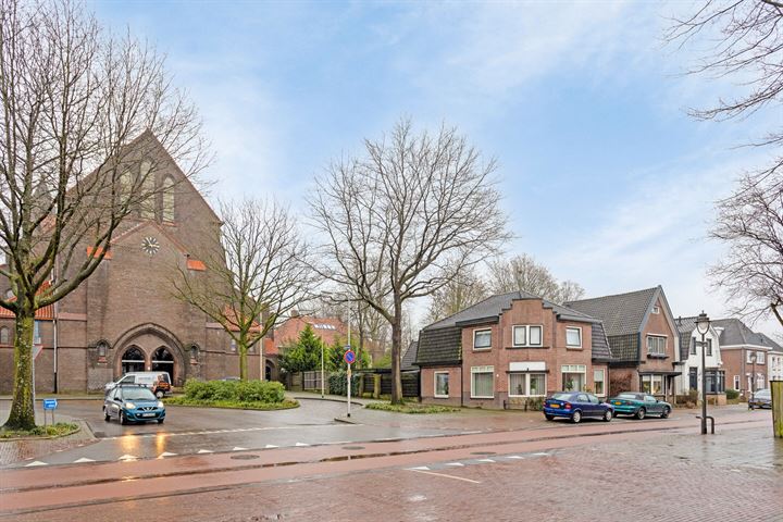 Bekijk foto 34 van Ootmarsumsestraat 82