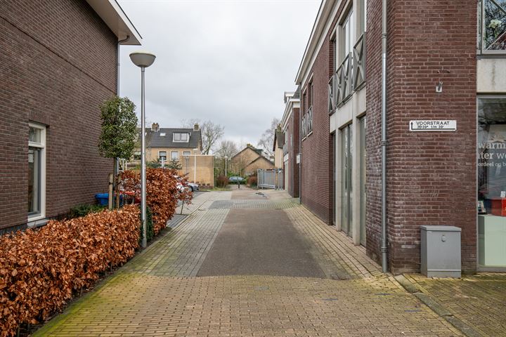 Bekijk foto 6 van Voorstraat 39