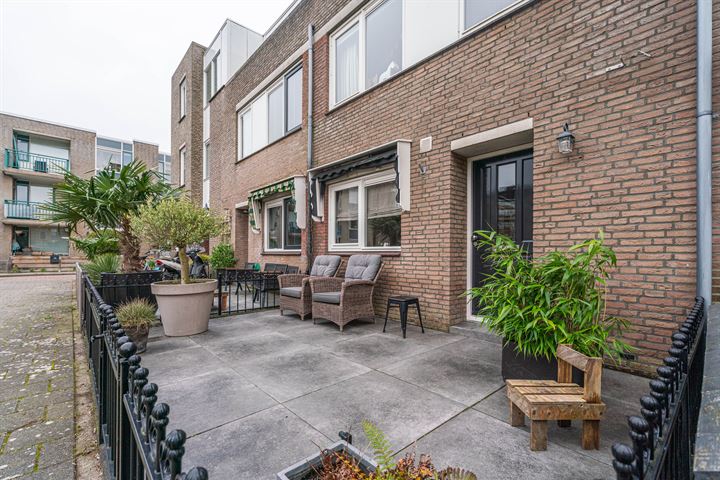 Bekijk foto 47 van Anthonie van Dyckstraat 5