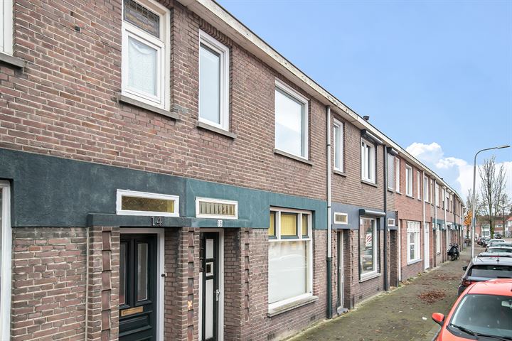 Bekijk foto 2 van Oerlesestraat 16