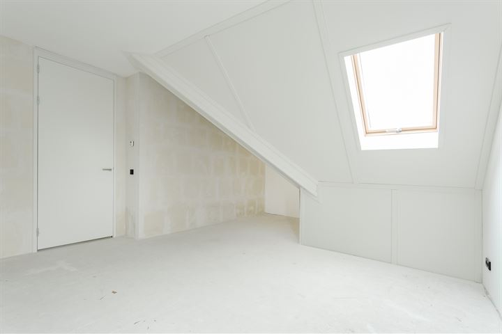 View photo 31 of dr. Henriette Boasstraat 2-+GARAGE