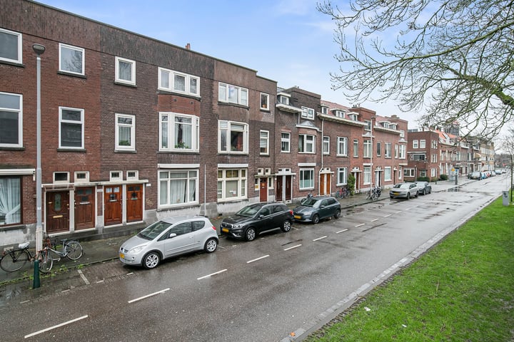 Bekijk foto 2 van Randweg 110