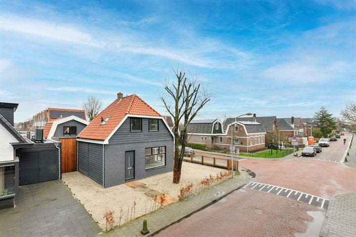 View photo 3 of van Beekstraat 43