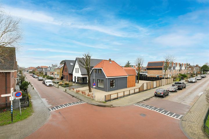 Bekijk foto 4 van van Beekstraat 43