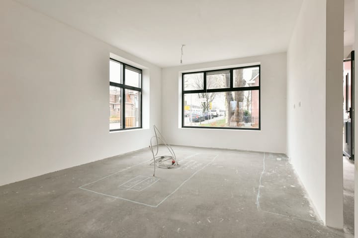 Foto 11 van van Beekstraat 43