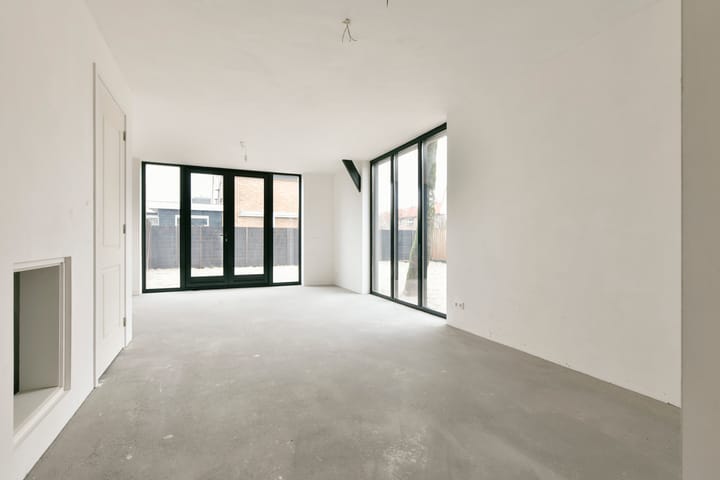 Foto 14 van van Beekstraat 43