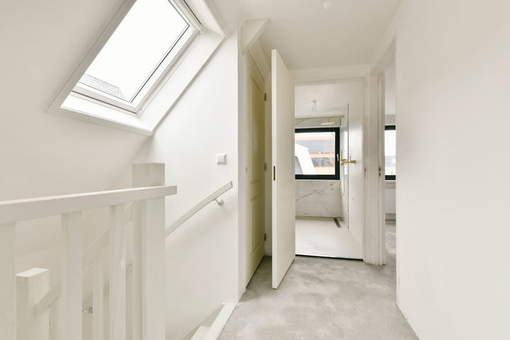 Foto 21 van van Beekstraat 43