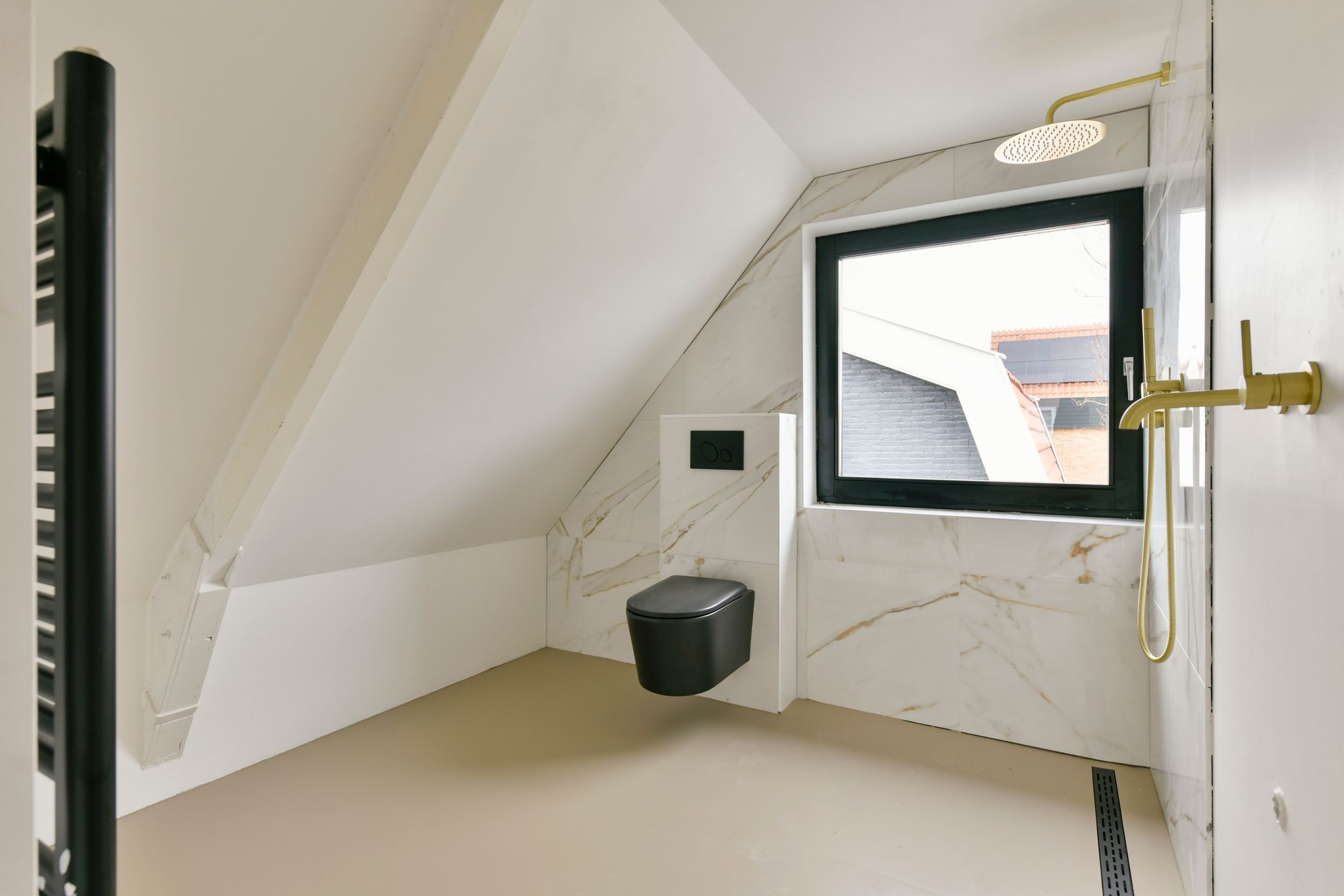 Foto 24 van van Beekstraat 43