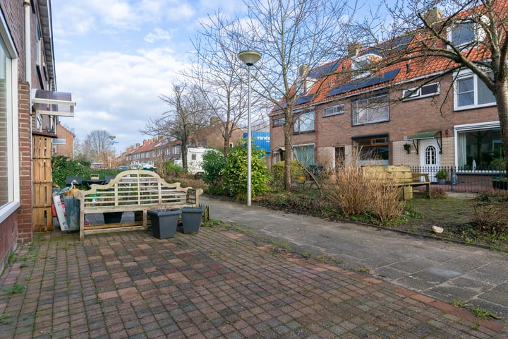 Bekijk foto 3 van Hubrechtstraat 28