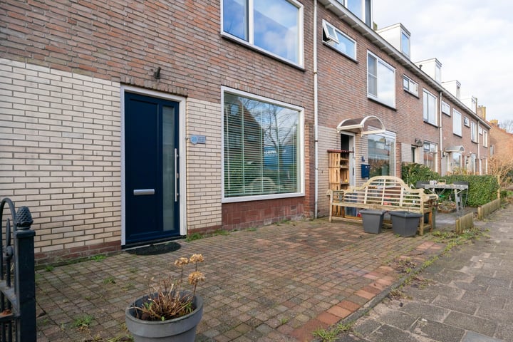 Bekijk foto 2 van Hubrechtstraat 28