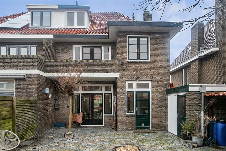 Bekijk foto 35 van Hendrik van Viandenstraat 18