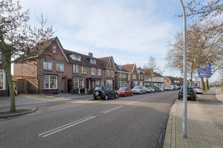 Bekijk foto 40 van Violierstraat 192