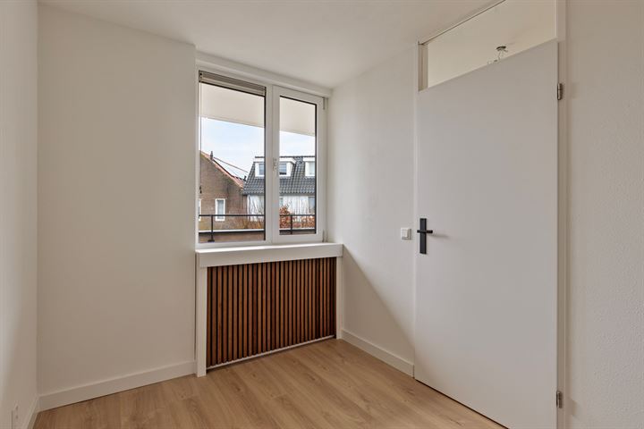 View photo 16 of Joannes Lenartzstraat 10-A