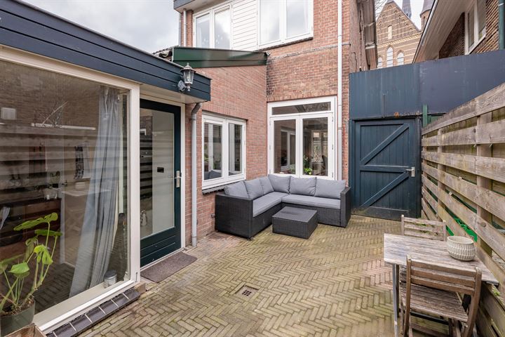 Bekijk foto 30 van St. Vitusstraat 12