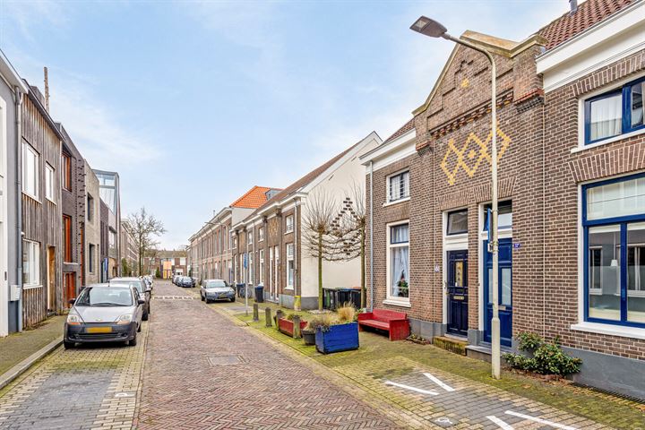 View photo 4 of Nijhoffstraat 55