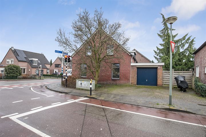 Bekijk foto 49 van Venrayseweg 35