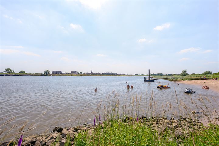 Bekijk foto 32 van Binnenhof 17