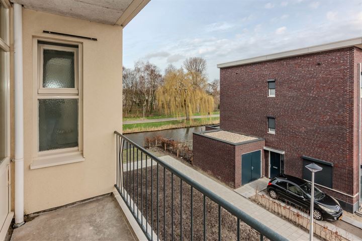 View photo 23 of Uranusstraat 38-B