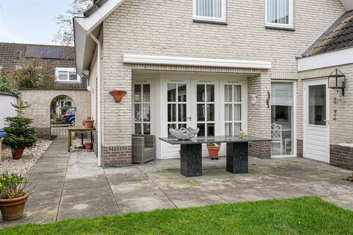 Bekijk foto 38 van Schout Colffstraat 7