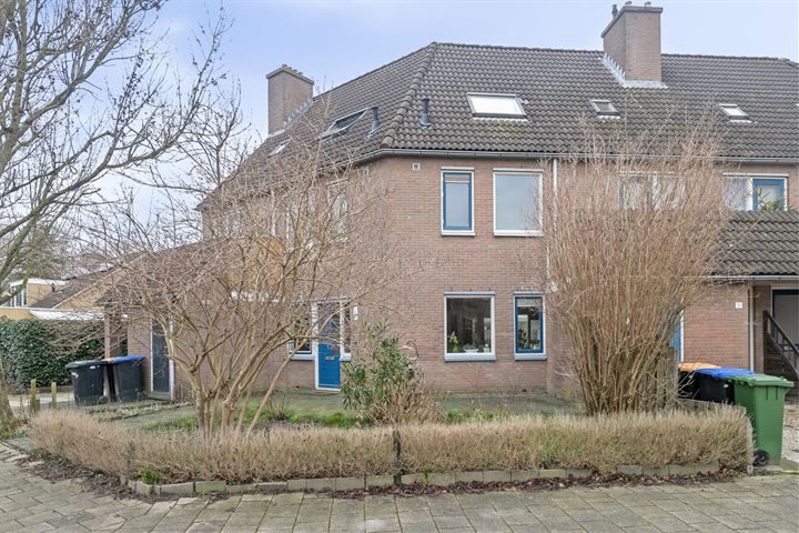 Bekijk foto 2 van Volendamstraat 18