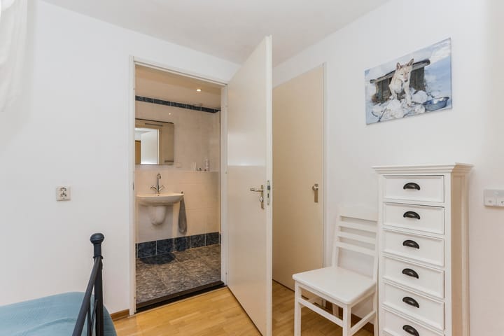 Foto 17 van Oost Buurtstraat 6-E