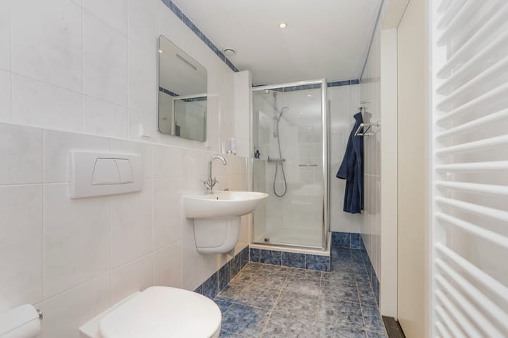 Foto 18 van Oost Buurtstraat 6-E