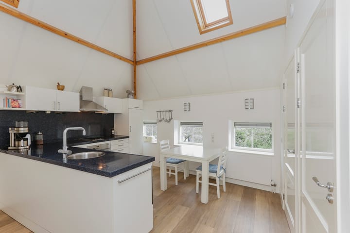 Foto 26 van Oost Buurtstraat 6-E