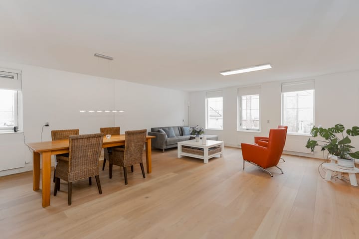 Foto 33 van Oost Buurtstraat 6-E