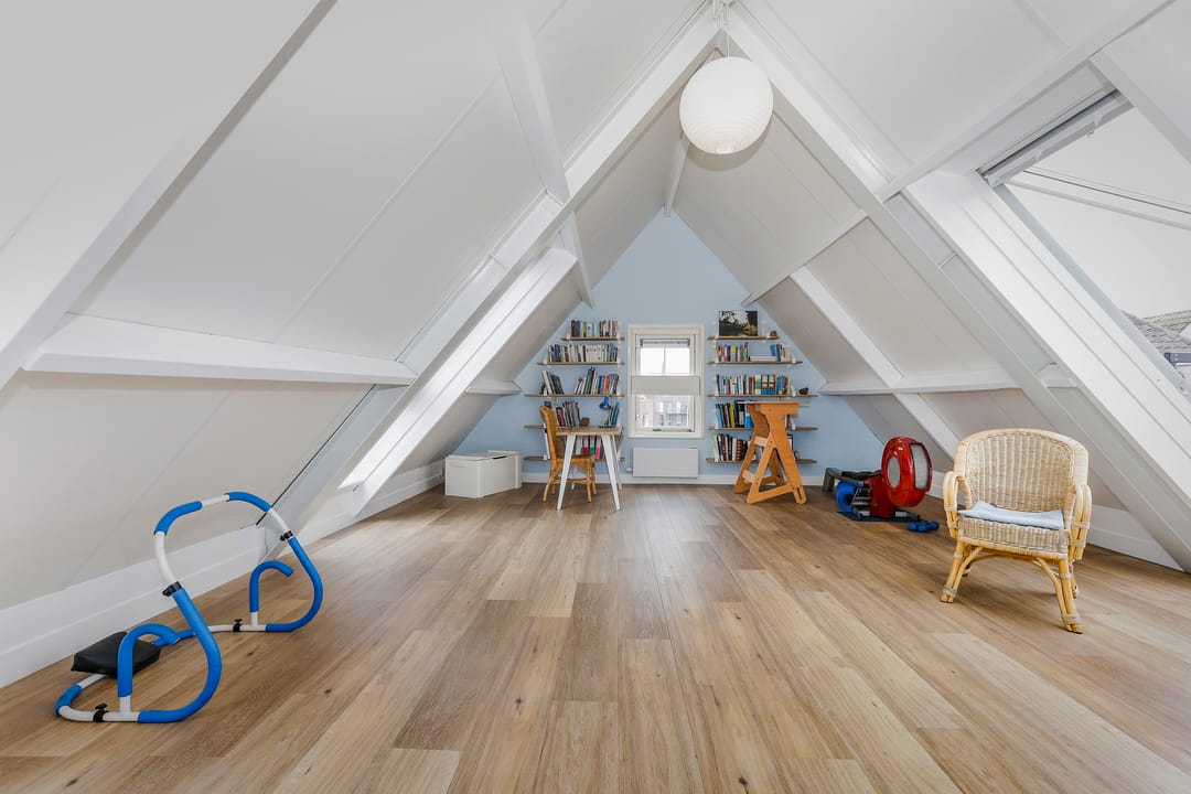 Foto 38 van Oost Buurtstraat 6-E