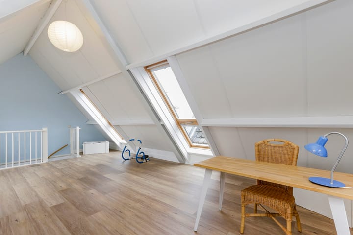 Foto 40 van Oost Buurtstraat 6-E