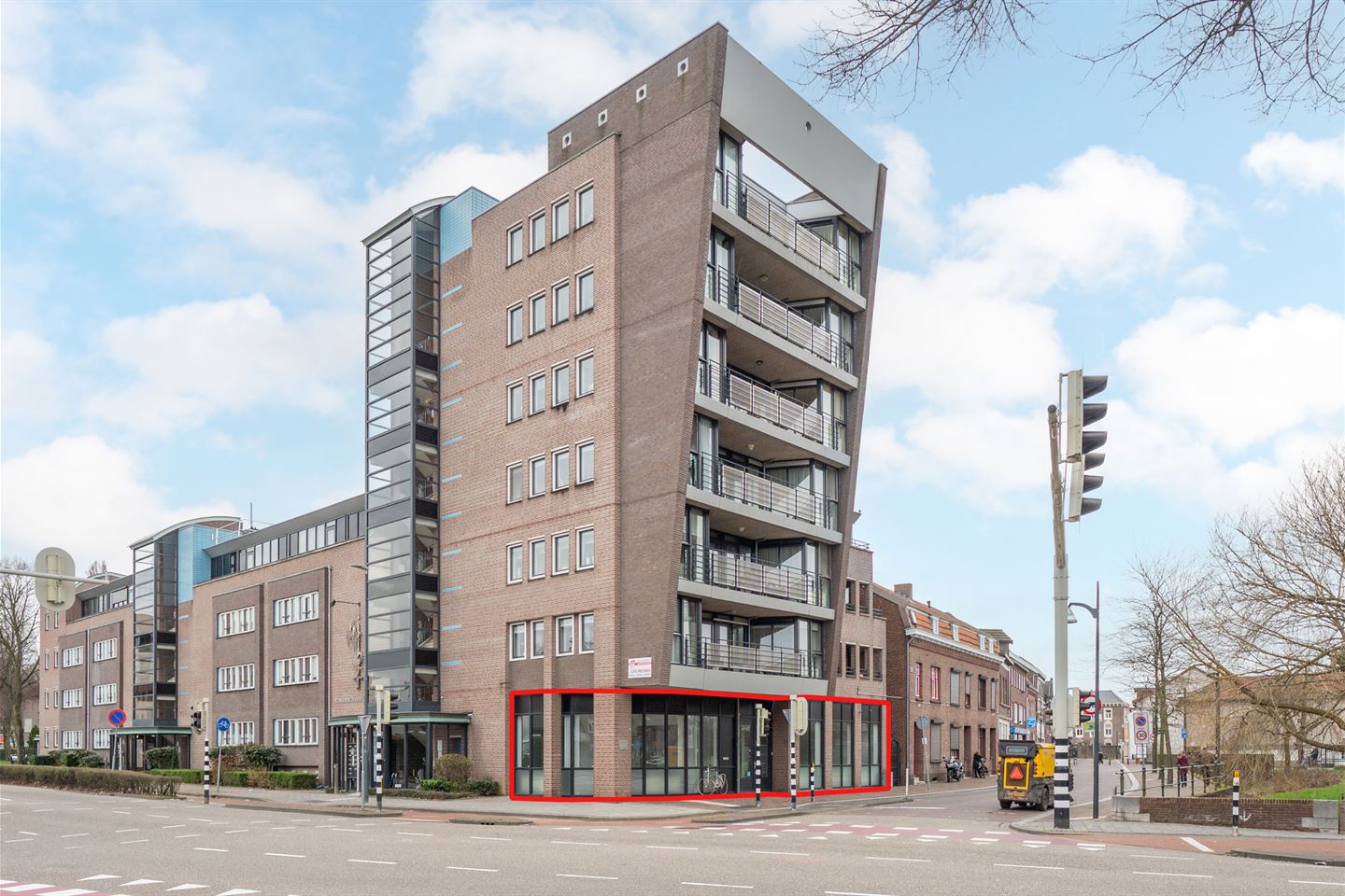 Bekijk foto 1 van Paardestraat 67