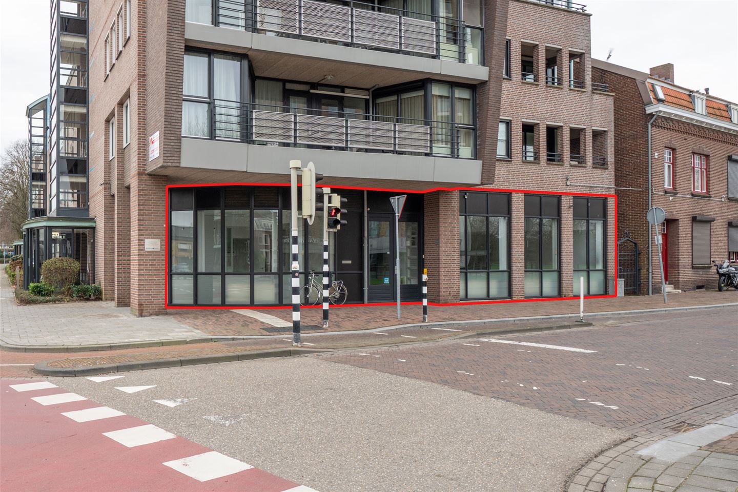 Bekijk foto 2 van Paardestraat 67