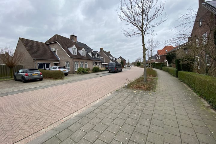 Bekijk foto 3 van Papenvoort 69