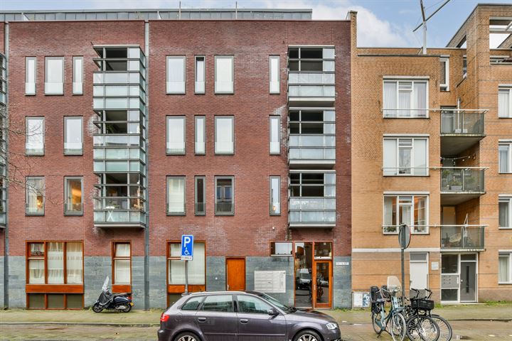 Bekijk foto 19 van Lutmastraat 117-F