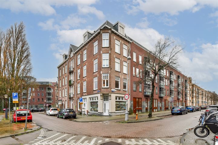 Bekijk foto 24 van Lutmastraat 117-F