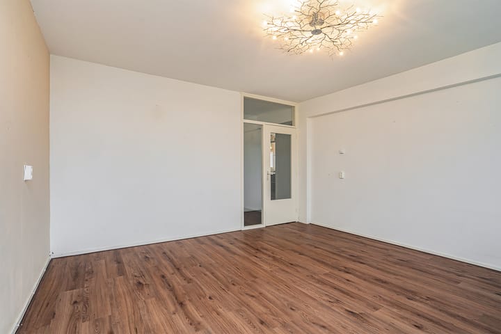 Foto 15 van Jacques Urlusplantsoen 118