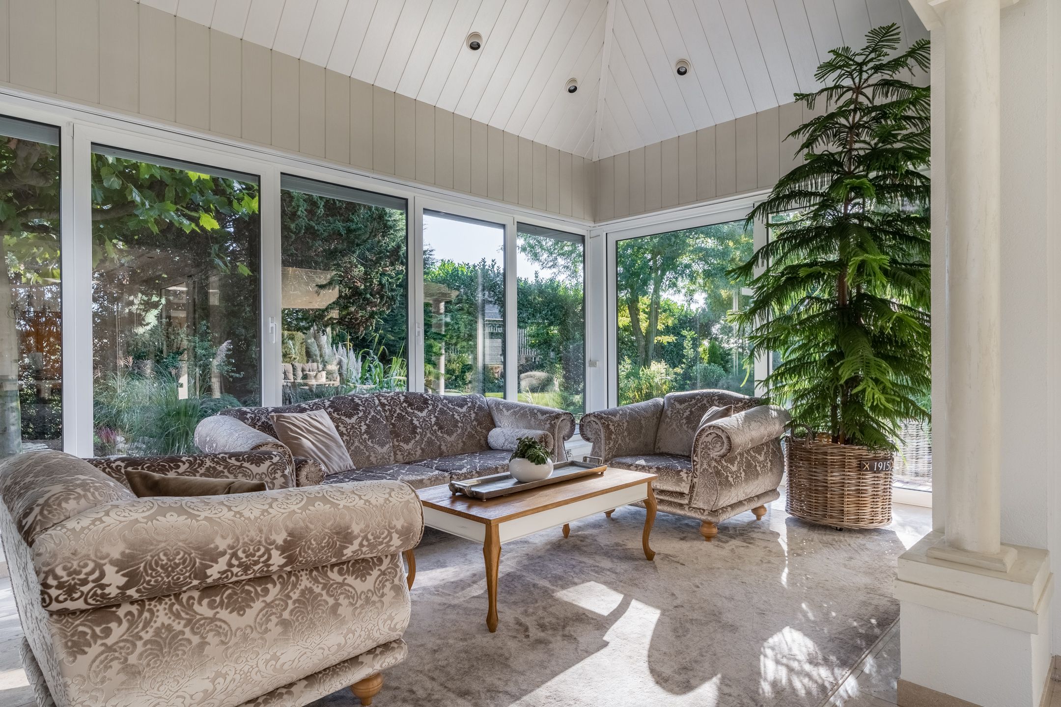 Foto 15 van Molenstraat 141