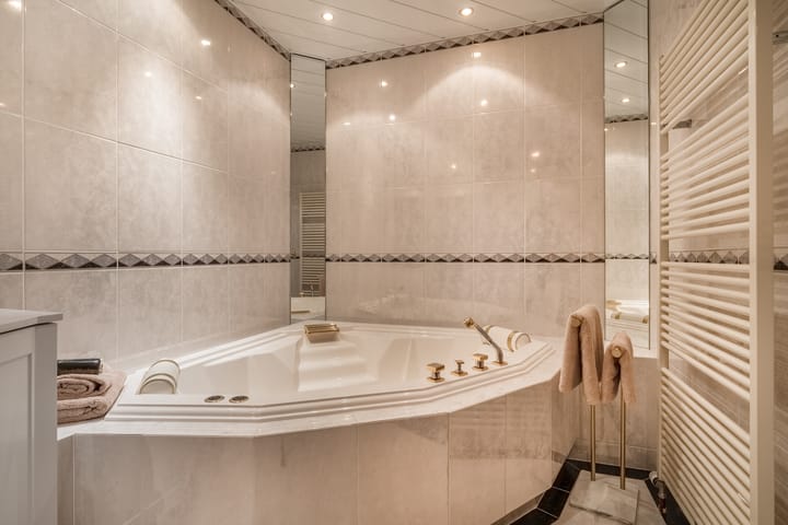 Foto 24 van Molenstraat 141