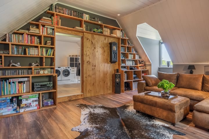 Foto 28 van Molenstraat 141