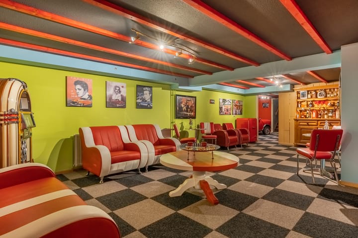 Foto 35 van Molenstraat 141