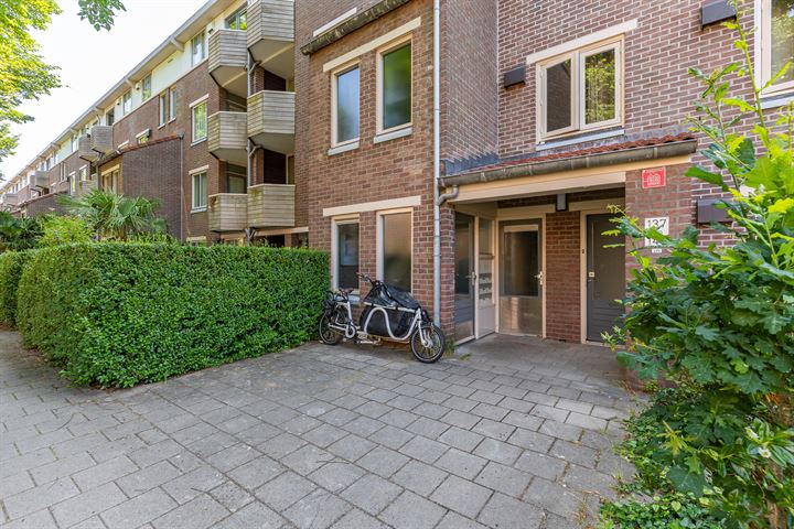 Bekijk foto van Voorthuizenstraat 141