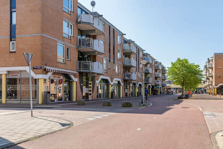 View photo 41 of Voorthuizenstraat 141