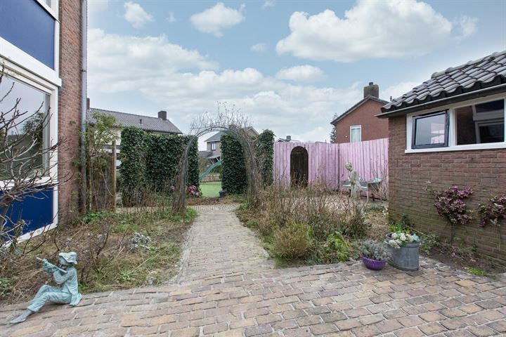 Bekijk foto 44 van Oranjestraat 9