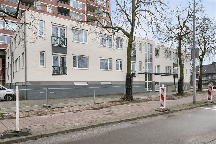 Bekijk foto 22 van Kloosterdreef 8-A