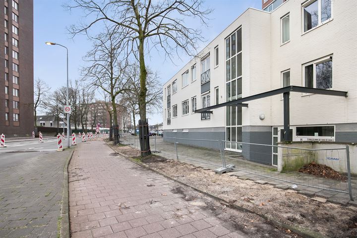 Bekijk foto 25 van Kloosterdreef 8-A