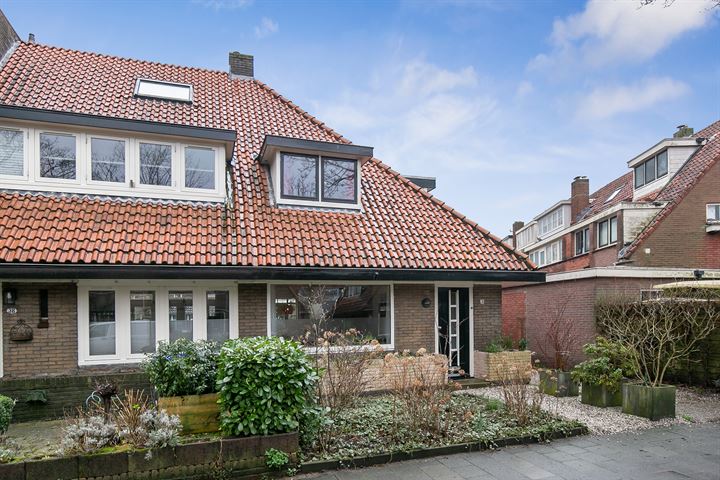 Bekijk foto 33 van Kometenstraat 36